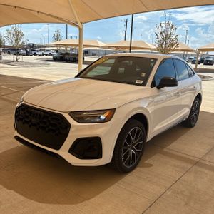 صورة 1 لـ 2022 AUDI SQ5 SPORTBACK PREMIUM PLUS