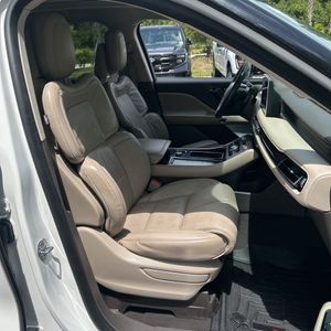صورة مصغرة 32 لـ 2020 Lincoln AVIATOR RESERVE