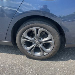 2023 Honda ACCORD EX thumbnail 18