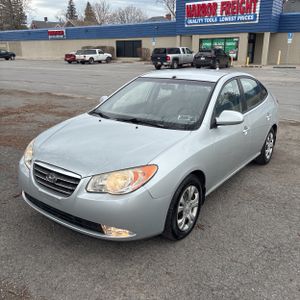 HYUNDAI ELANTRA GLS - 1