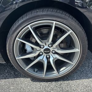 2025 Genesis G70 2.5T STANDARD — миниатюра 18