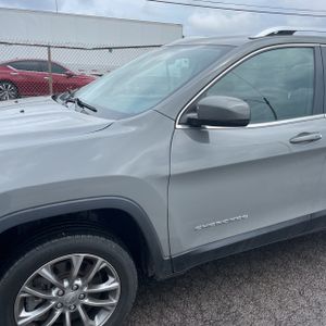 2019 JEEP CHEROKEE LATITUDE PLUS — фото 2