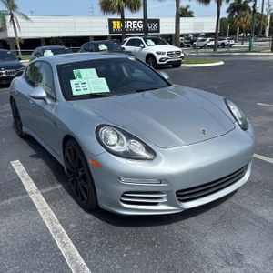 2016 Porsche PANAMERA 4 缩略图 12