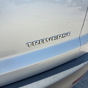 2010 Chevrolet TRAVERSE LS — миниатюра 23