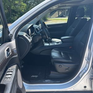 2012 JEEP GRAND CHEROKEE LAREDO 缩略图 32