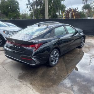 HYUNDAI ELANTRA SEL SPORT - 8