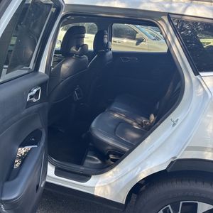 صورة 33 لـ 2023 KIA SPORTAGE EX