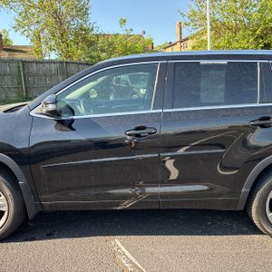 TOYOTA HIGHLANDER - 4