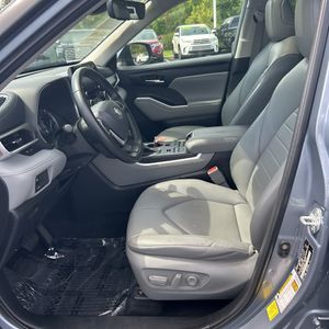 2022 Toyota HIGHLANDER XLE — миниатюра 31