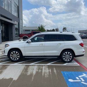 MERCEDES-BENZ GLS - 3