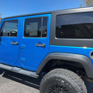 Jeep Wrangler Unlimited Sport - 6