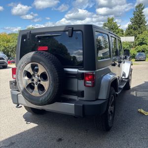 2017 JEEP WRANGLER UNLIMITED SAHARA — фото 8