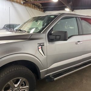 FORD F-150 XLT - 2