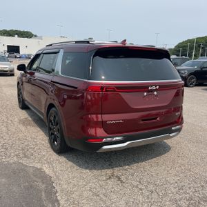 2024 KIA CARNIVAL SX PRESTIGE — фото 5