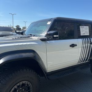 FORD BRONCO RAPTOR - 2