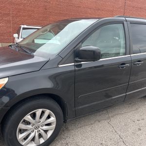 VOLKSWAGEN ROUTAN SE - 2