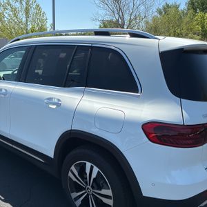 MERCEDES-BENZ GLB - 6