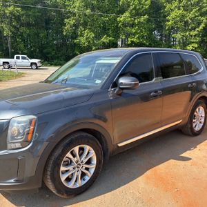 KIA TELLURIDE LX - 2