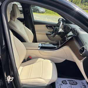 2024 Mercedes-BENZ GLC — миниатюра 33