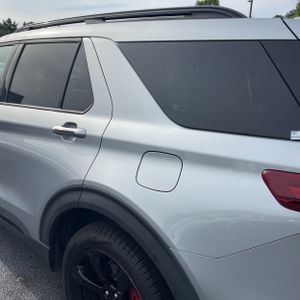 FORD EXPLORER ST - 6
