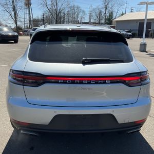 PORSCHE MACAN BASE - 7