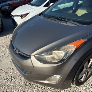 2013 Hyundai ELANTRA GLS — миниатюра 50