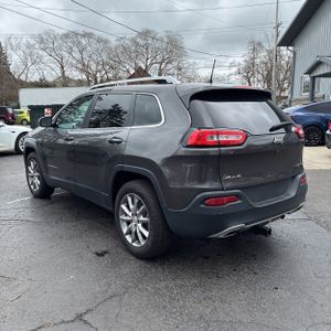 JEEP CHEROKEE LIMITED - 5