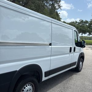 صورة 9 لـ 2025 RAM PROMASTER 2500 TRADESMAN