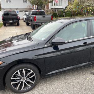 VOLKSWAGEN JETTA SE - 2