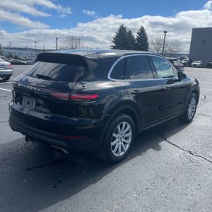 PORSCHE CAYENNE BASE - 8