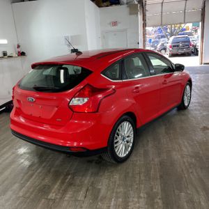 FORD FOCUS SEL - 8