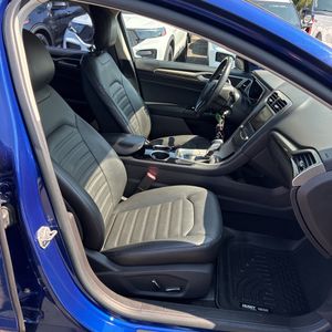 صورة مصغرة 33 لـ 2014 FORD FUSION HYBRID SE