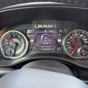 2020 RAM 1500 BIG HORN — миниатюра 39