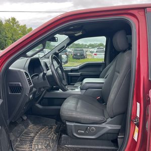 صورة مصغرة 32 لـ 2018 FORD F-150 XLT