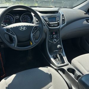 صورة مصغرة 36 لـ 2014 Hyundai ELANTRA SE