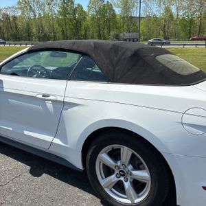 FORD MUSTANG ECOBOOST - 6