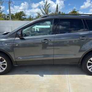 FORD ESCAPE SEL - 4