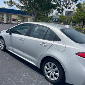 2024 Toyota COROLLA LE 照片 6