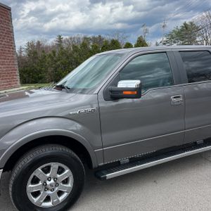 FORD F-150 LARIAT - 2