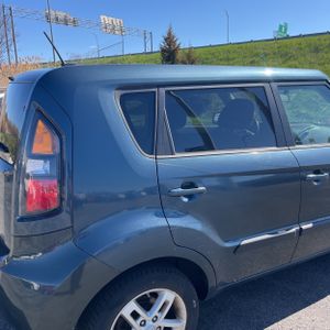 KIA SOUL + - 9