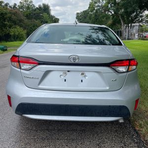 2022 Toyota COROLLA LE photo 7