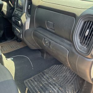 صورة مصغرة 105 لـ 2022 Chevrolet SILVERADO 1500 CUSTOM