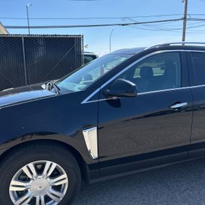 CADILLAC SRX LUXURY COLLECTION - 2