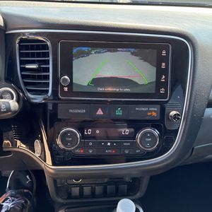 2017 Mitsubishi OUTLANDER SEL 缩略图 32