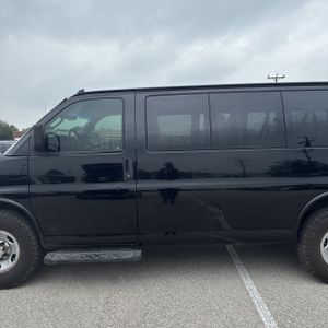 CHEVROLET EXPRESS - 4