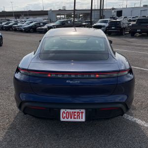 PORSCHE TAYCAN BASE - 7