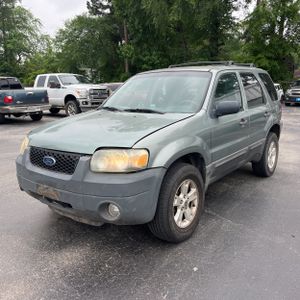 FORD ESCAPE XLT - 1