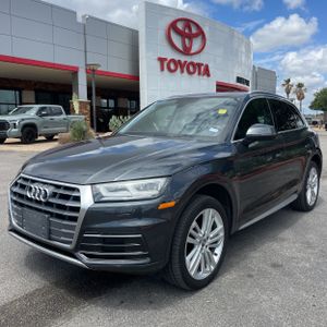 AUDI Q5 2.0T PREMIUM - 1