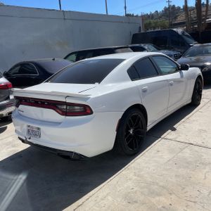 صورة 8 لـ 2017 Dodge CHARGER SE