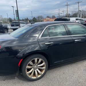 CHRYSLER 300 LIMITED - 9